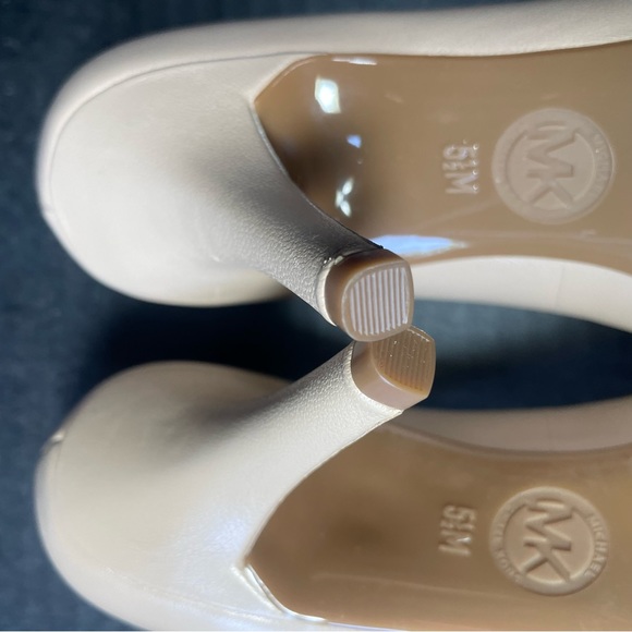 BNWOB MICHAEL KORS LIGHT NUDE HEELS SIZE 5.5M PRICE FIRM - Picture 10 of 15